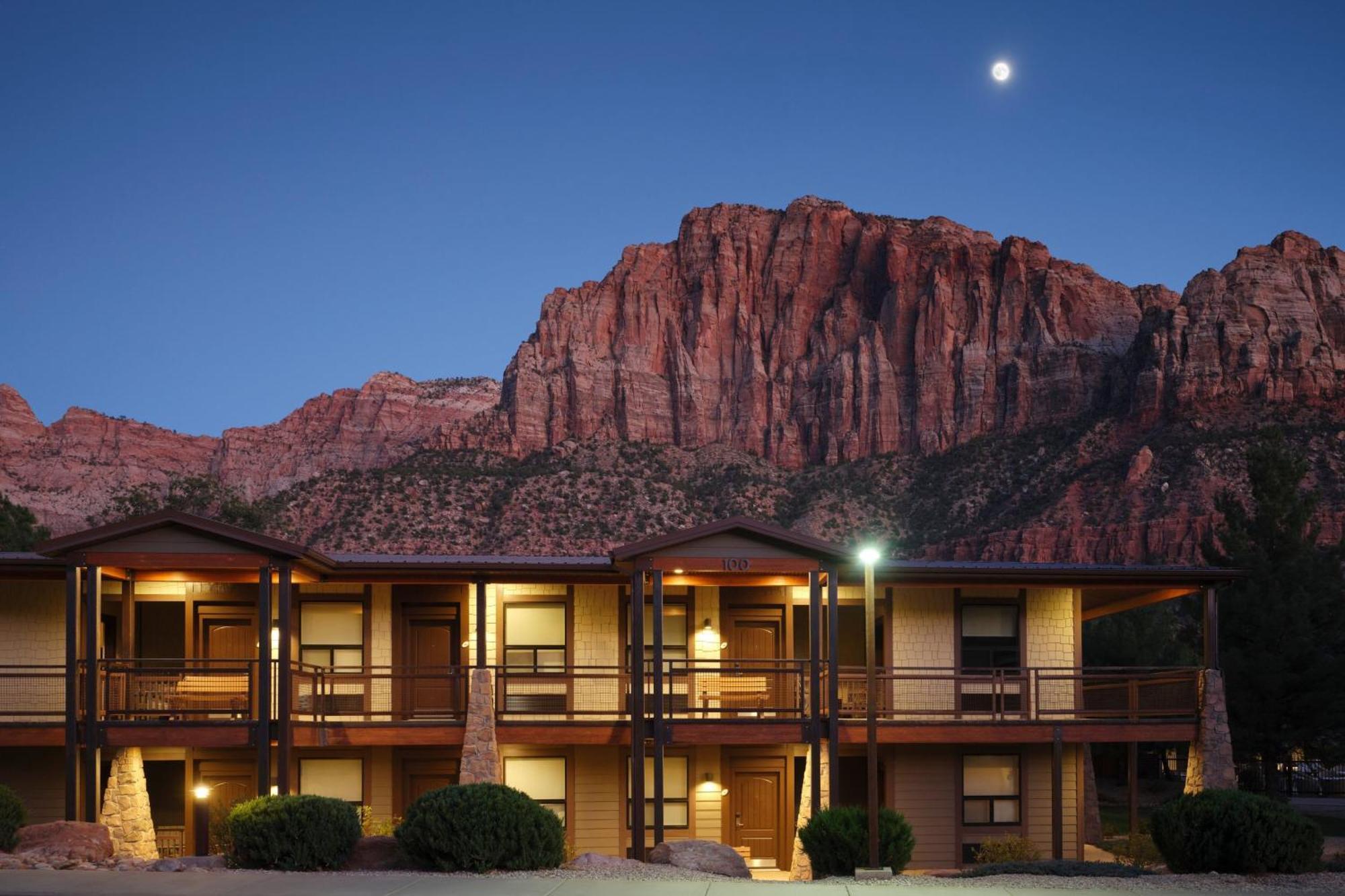 The Red Cliffs Lodge Zion, A Tribute Portfolio Hotel Springdale Exterior photo